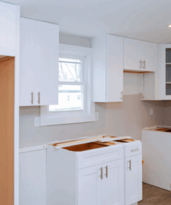 Lacquered Kitchen Cabinet MT 102
